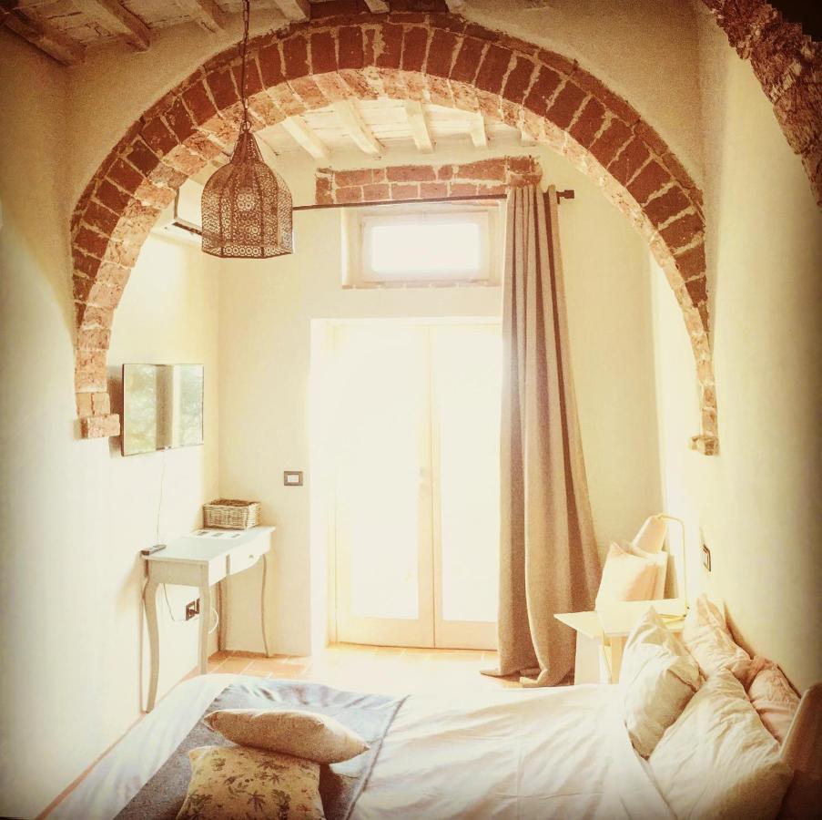 La Falconara Montepulciano Stazione エクステリア 写真